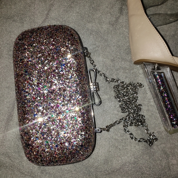 Bamboo Square Heel & Clutch Purse Bundle | Glitter/ Clear | Sz 7.5 - Picture 5 of 5